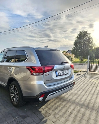 Mitsubishi Outlander cena 89900 przebieg: 48500, rok produkcji 2019 z Korsze małe 277